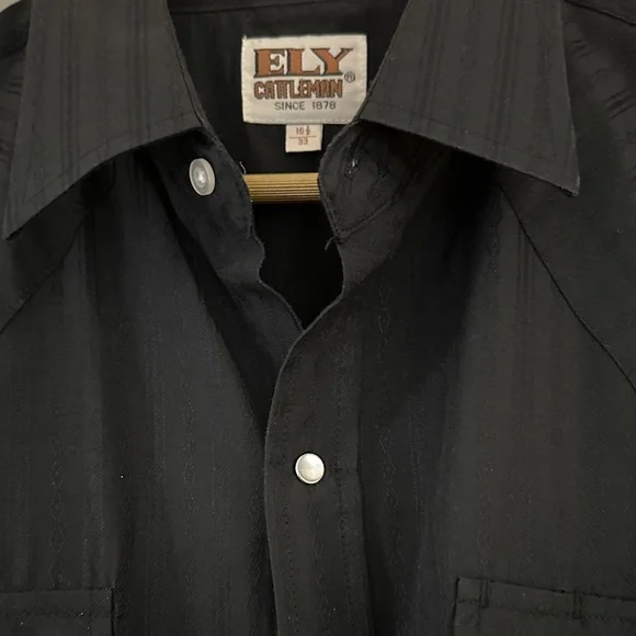 Ely Cattleman Black Button Down Shirt with Pearl Snaps - Picture 4 of 7